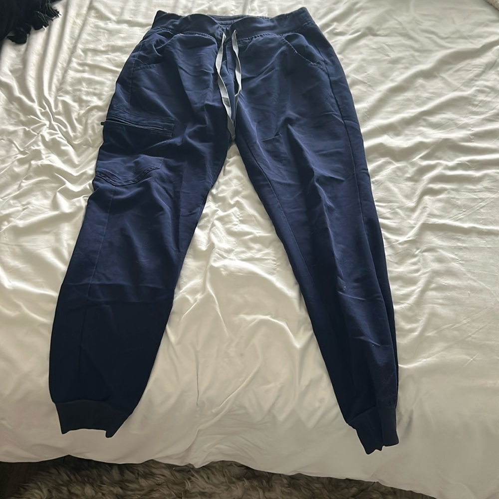 FIGS scrub pants